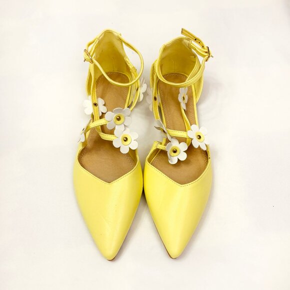 ASOS DESIGN Lydia pointed ballet flats in yellow with flowers size US 7 - Picture 1 of 8